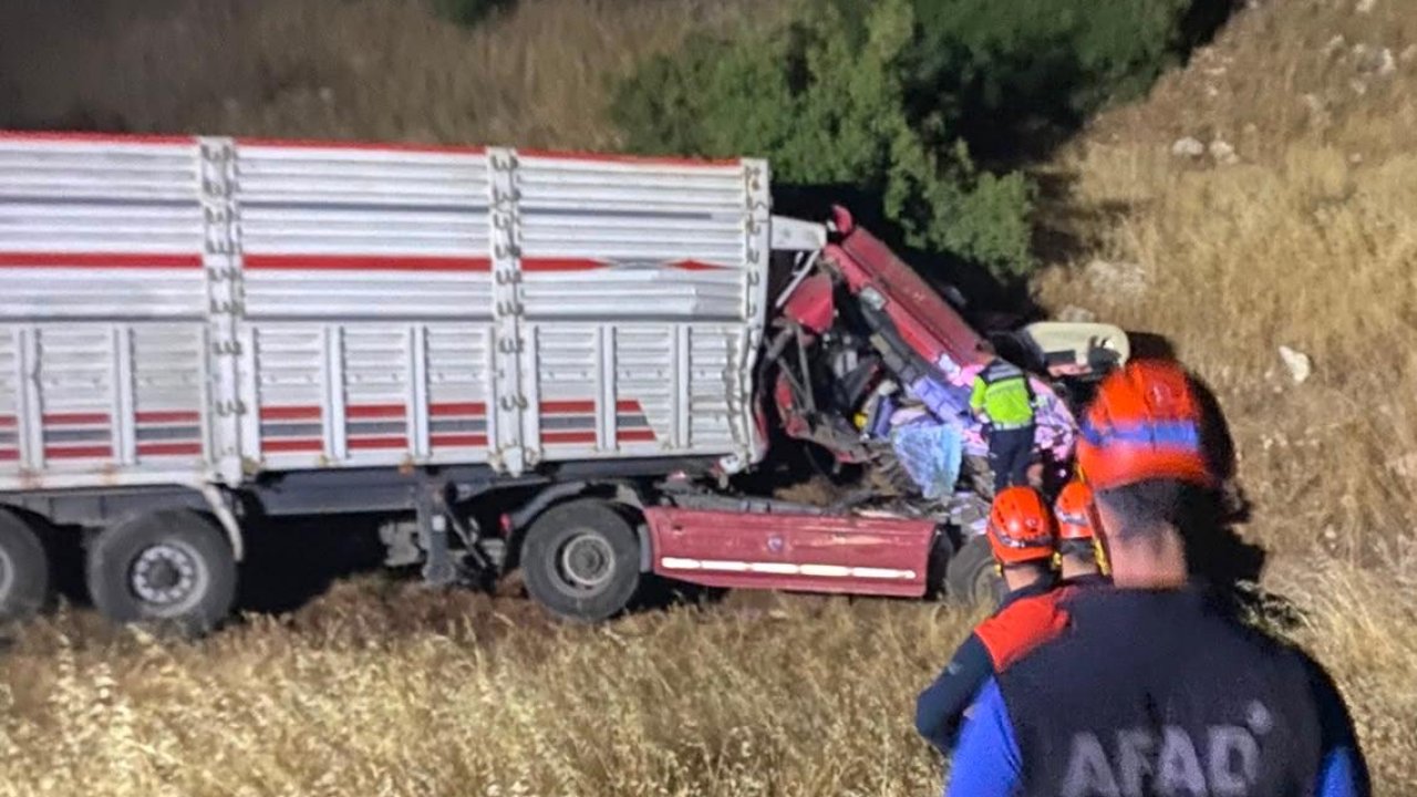 Kahramanmaraş’ta tır şarampole uçtu: 1 yaralı