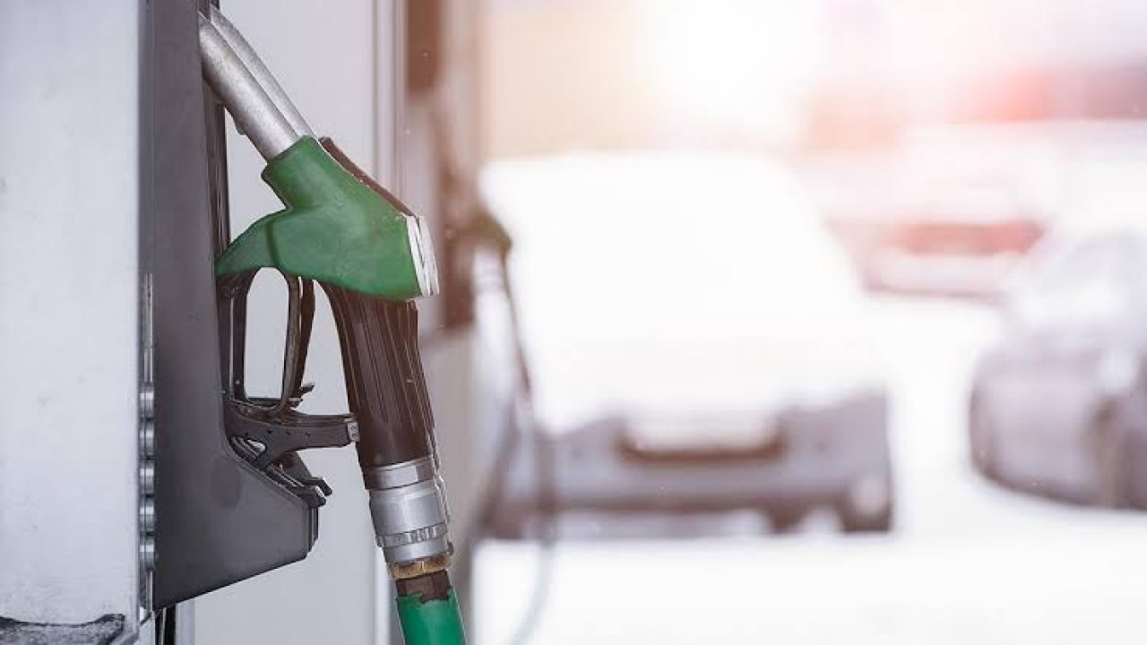 Motorin Litre Fiyatına Gece Yarısından İtibaren 4,20 TL Zam Geliyor