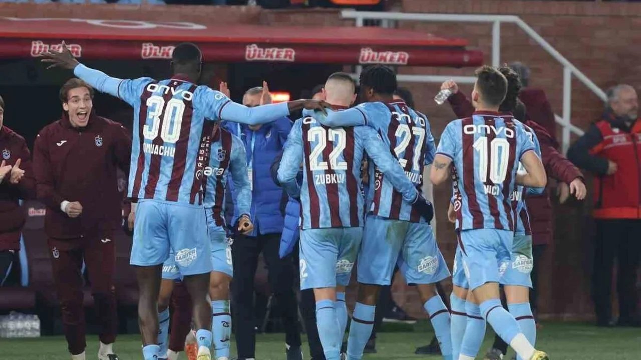 Trabzonspor - Frankfurt Maçı Ne Zaman, Saat Kaçta, Hangi Kanalda? İşte Hazırlık Maçının Tüm Detayları