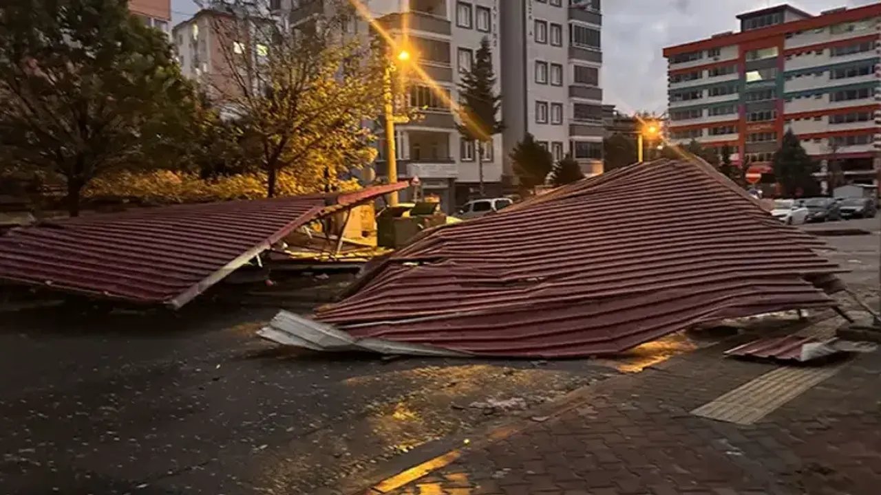 Meteoroloji'den Akdeniz ve Kahramanmaraş İçin Fırtına Uyarısı! Rüzgarın Hızı 80 Km'ye Çıkacak