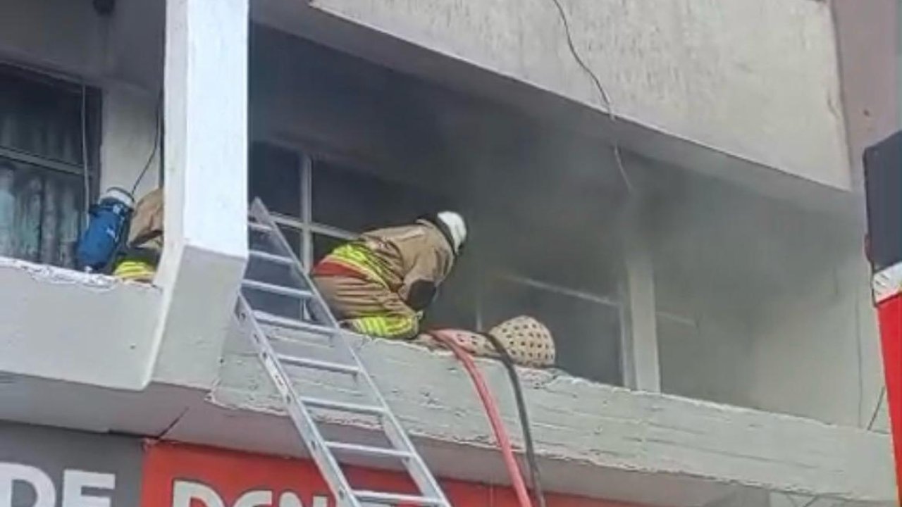 Kahramanmaraş’ta yorgancıda yangın!
