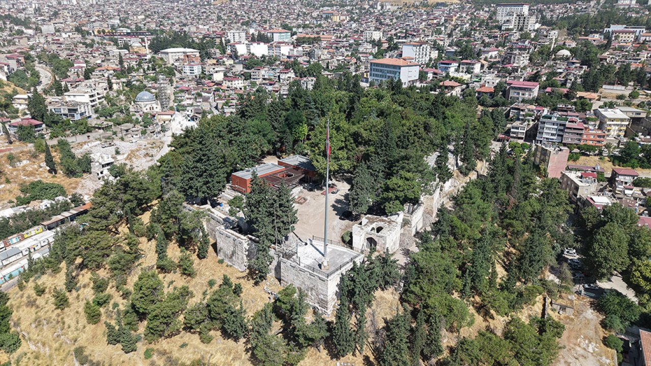 Başkan Görgel; “Tarihi Kahramanmaraş Kalemizde Çalışmalar Tamamlanıyor”