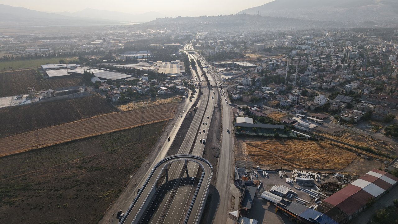 Sanayi Kavşağı’nda Ana Güzergah Ulaşıma Açıldı!