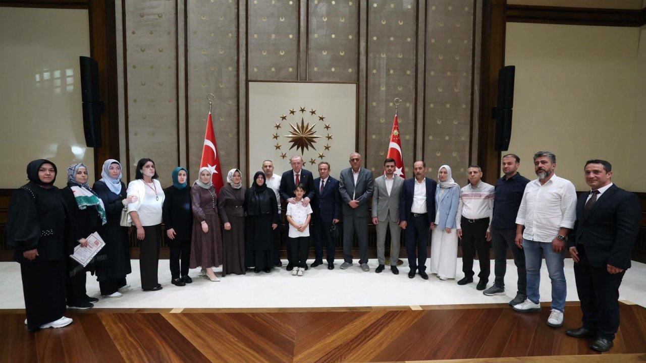 Kahramanmaraş'ta şehit öğrencilerin ailelerinden Cumhurbaşkanı Erdoğan'a Teşekkür mesajı!