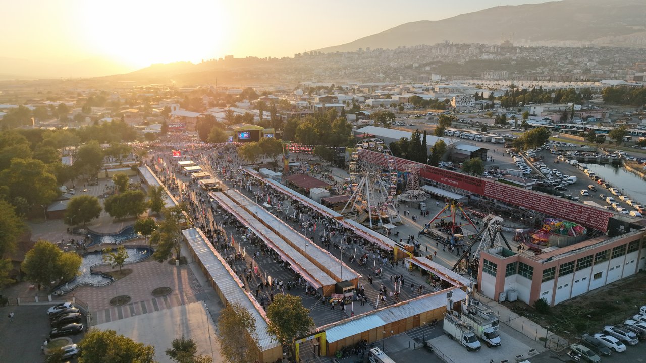 Kahramanmaraş’ta Ağustos Fuarı Esnafa bayram ettirdi!