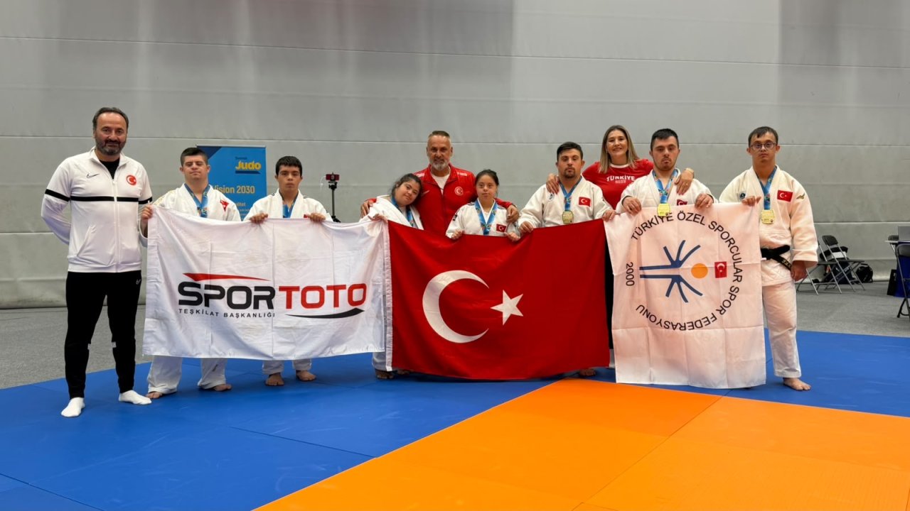 Kahramanmaraşlı Judocu Zeynep Sude Bilginer, İsveç'te Dünya Şampiyonu Oldu!