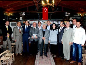 Kıraathanede Bahaettin Karakoç Rüzgarı