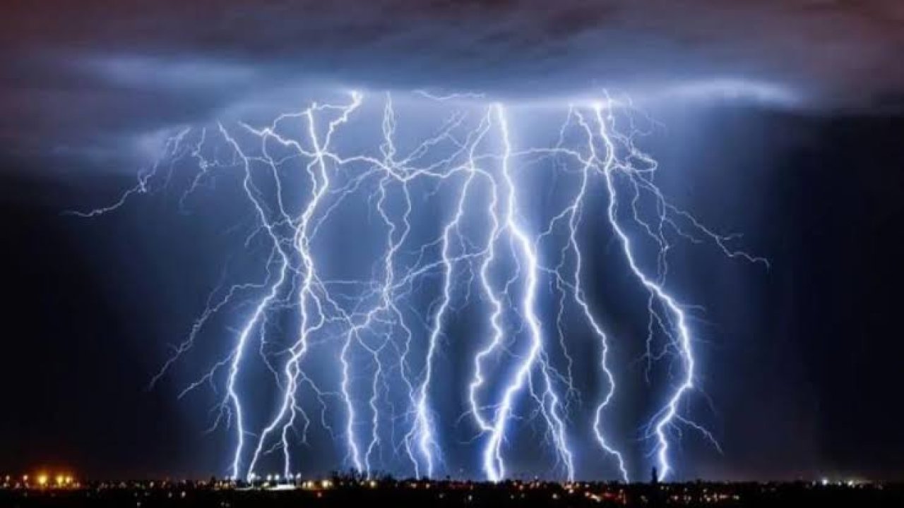 Kahramanmaraş İçin Kritik Hava Uyarısı! Yıldırım ve Dolu Riskine Dikkat