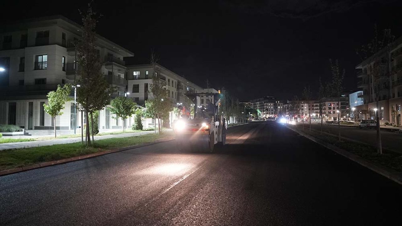 Büyükşehir, Asfalt Seferberliğini Yeni Haftada 22 Farklı Noktada Sürdürecek