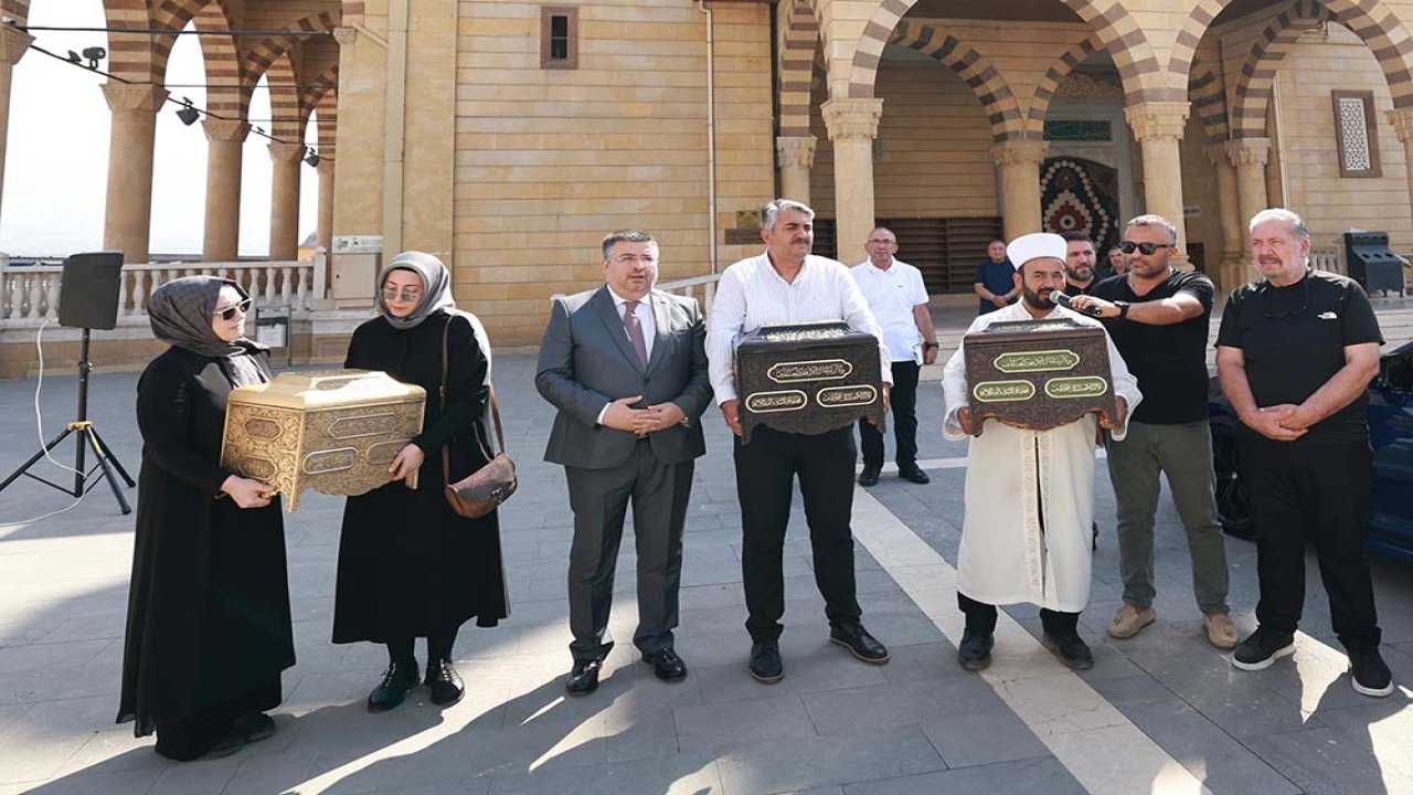 Kabe Örtüleri ve Mukaddes Emanetler Kahramanmaraş’ta!