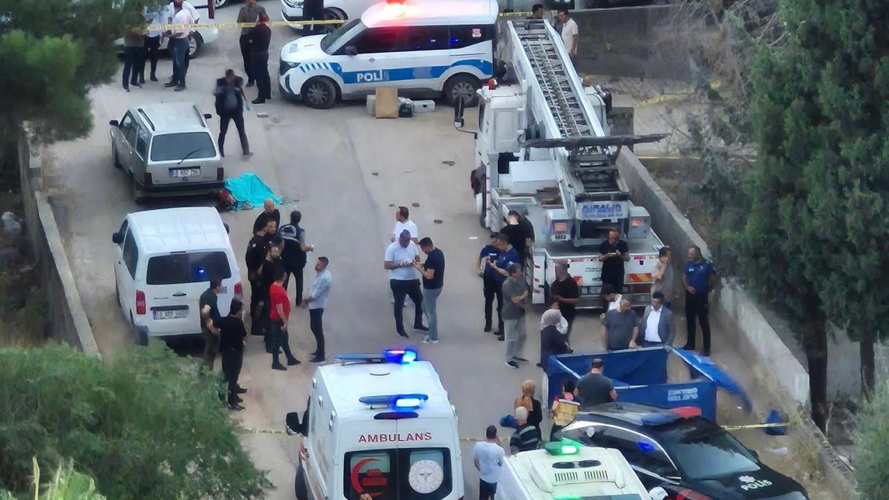Kahramanmaraş’ta önce kadını sonra kendini öldürdü!