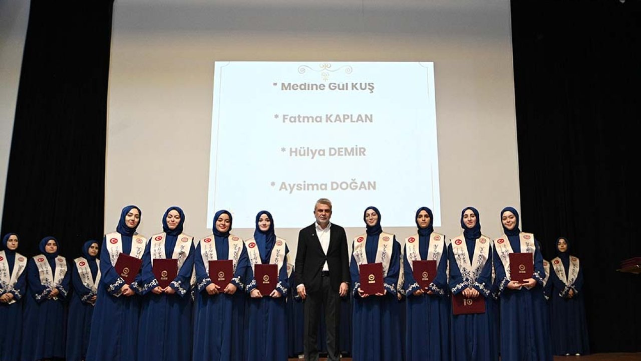 Başkan Görgel, 70 Hafızın Mezuniyet Sevincine Ortak Oldu!