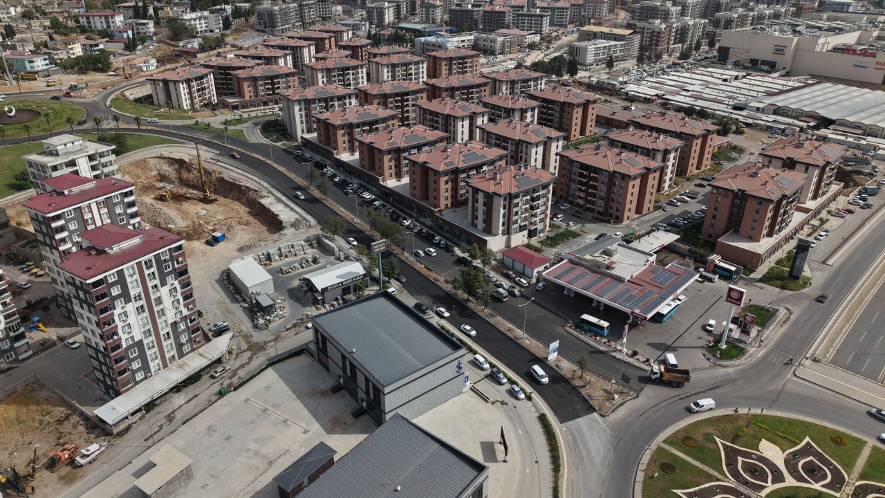Ali Sezal Bulvarı Baştan Sona Asfaltlanıyor!