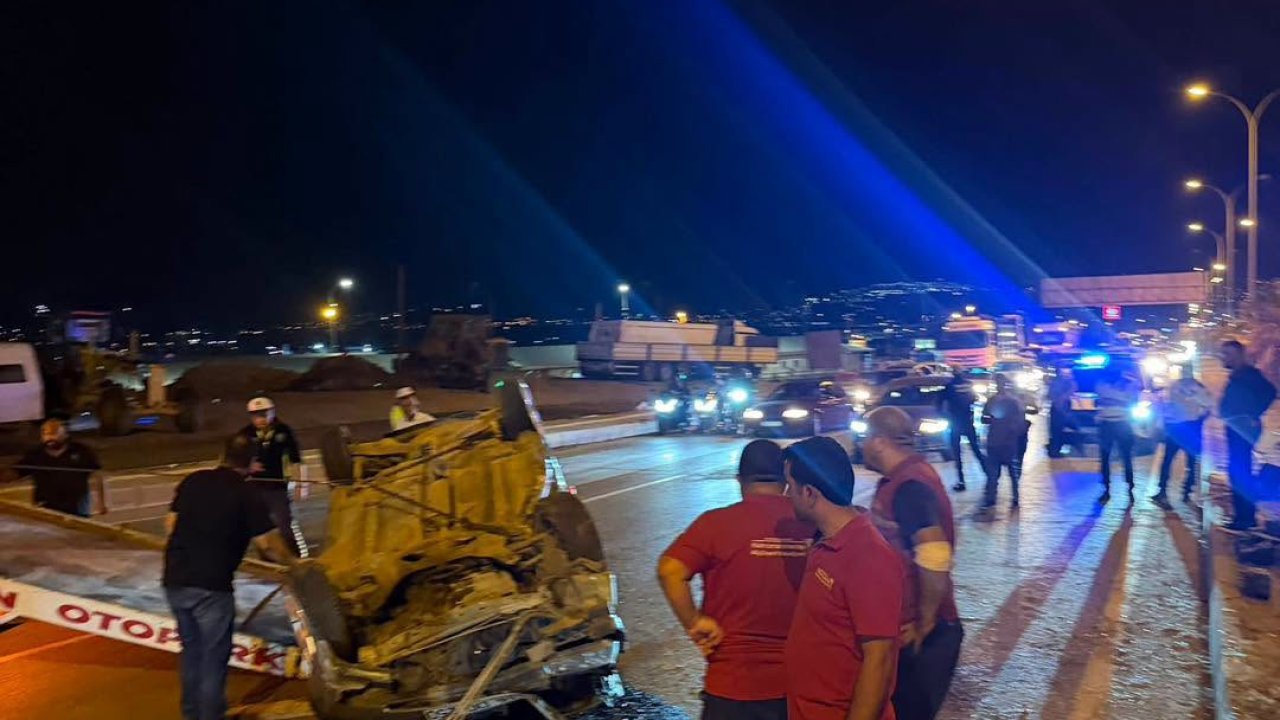 Kahramanmaraş'ta Takla Atan Otomobildeki 3 kişi yaralandı!