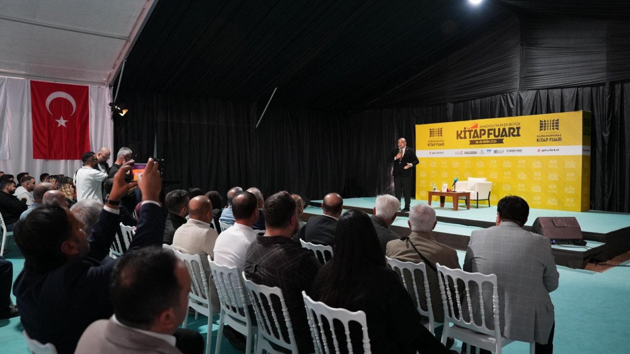 Milletvekili Şahin, Kitap Fuarı’nda Ortadoğu ve Türk Dış Politikasını Ele Aldı!