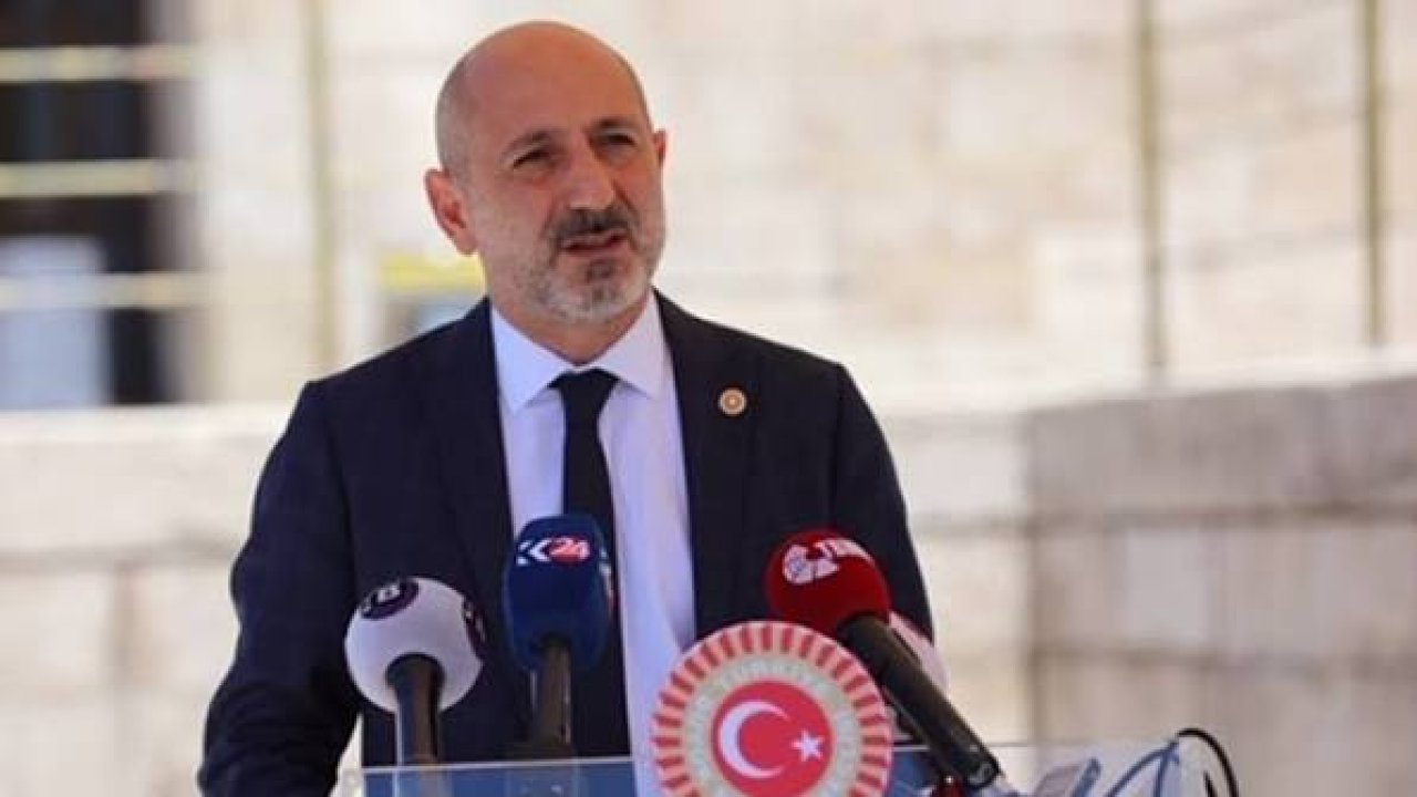 CHP’li Öztunç’tan Elbistan-Göksun yolu için sinyalizasyon çağrısı: “Bir can daha kaybetmeden harekete geçin”
