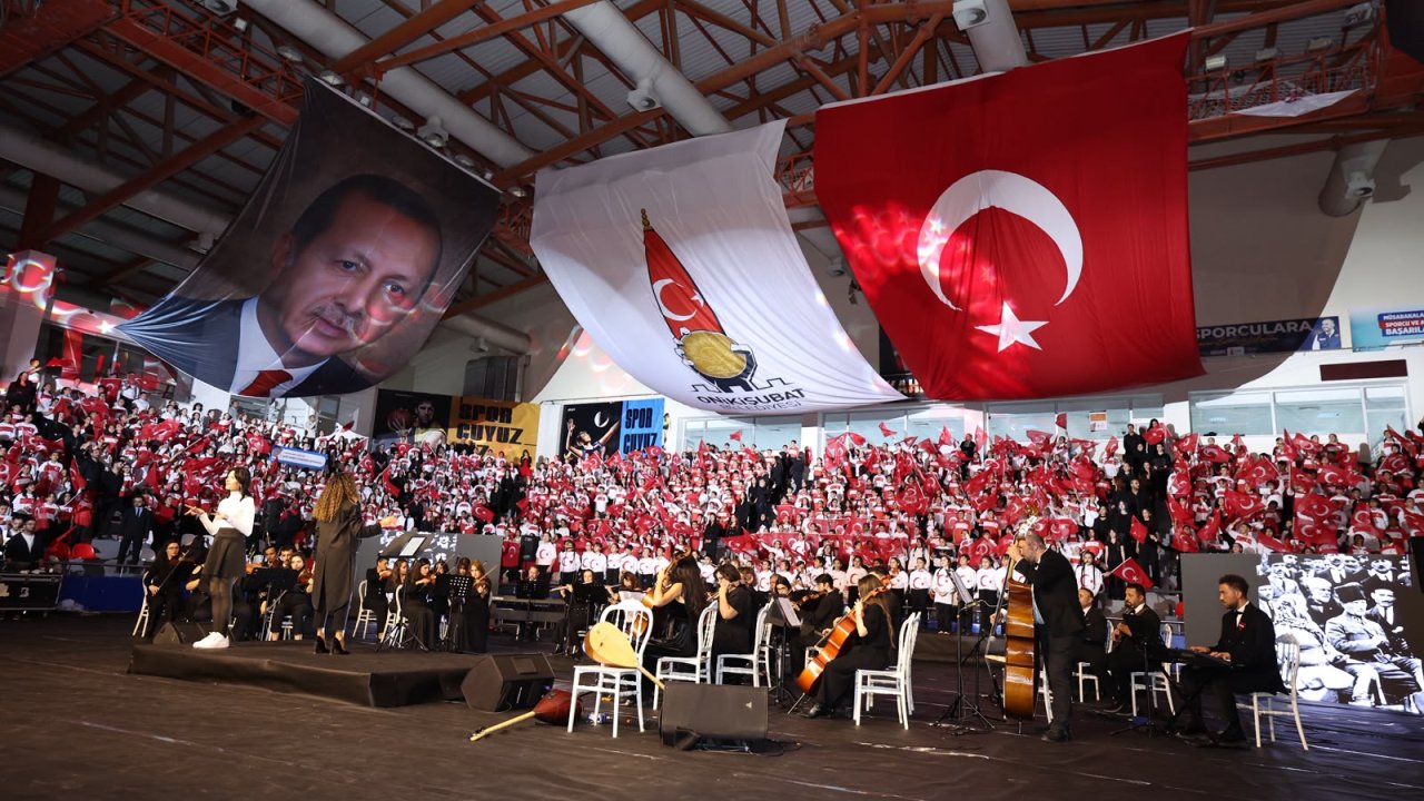 Onikişubat Belediyesi’nden Cumhuriyet’in 103. Yılına 1300 sesli dev konser!