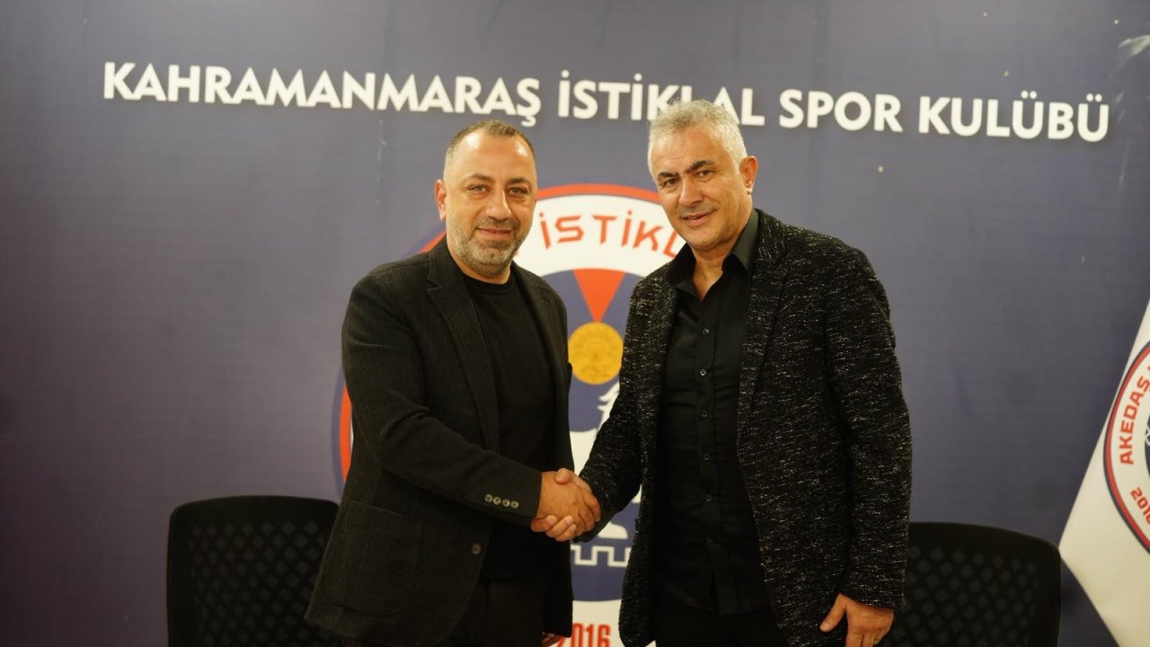 İstiklalspor’da Yeni Teknik Direktör Mehmet Altıparmak İmzayı Attı!