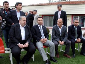 Valı Aksoydan Samsunspora Moral Zıyaretı