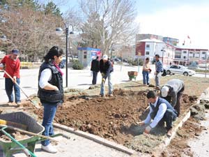 Afşin Belediyesi’nin Parke Çalışması Sürüyor