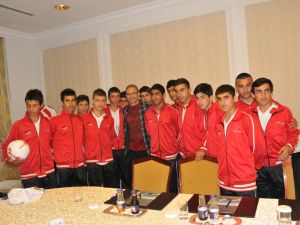 Futbol Prensi Finalistleri Fenerbahçeli Alex İle Buluştu