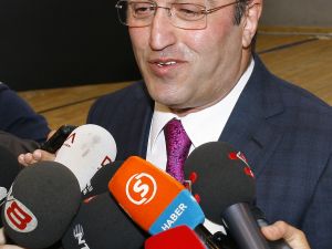Galatasaray Ve Trabzonspordan Fikstür Değerlendirmesi