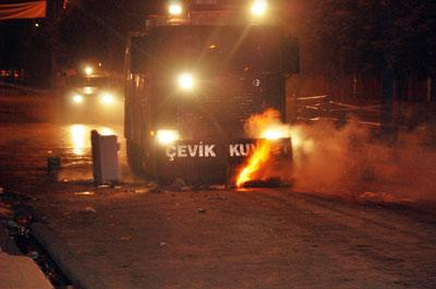 Yüksekovada gösteriler sürüyor