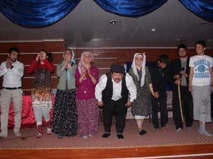 Kime Niyet Kime Kısmet