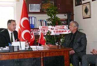 Kekeç ve ekibinden, MHP’ye ziyaret