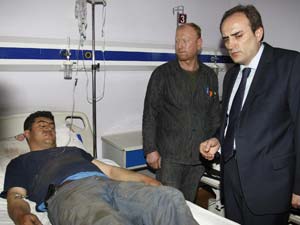 Ünal, Fabrikada İncelemelerde Bulundu