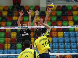 Aroma Erkekler Voleybol 2. Lig Final Grubu