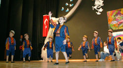 KİPAŞTA 23 NİSAN ÇOŞKUSU