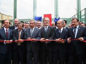 Bülent Arınçtan Çifte Açılış