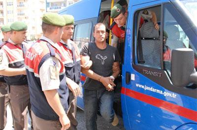 50 lira için öldürdü!