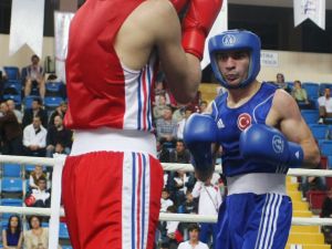Avrupa Kıtası Boks Kota Müsabakaları 1 Galibiyet 1 Mağlubiyet İle Başladı