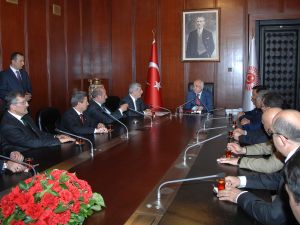 Tbmm Başkanı Çiçek, Kocaeli Büyükşehir Belediye Başkanını Kabul Etti