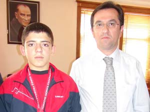 Milli Güreşçi Şahin Kaymakam Maytalmanı ziyaret etti