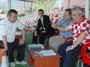 Doğan Seyfi Atlı Stadı Denetlendi