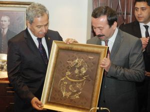 Arınçtan Rektör Gökbele Ziyaret