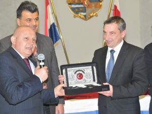 2014 Dünya Liseler Hentbol Şampiyonası’na Doğru