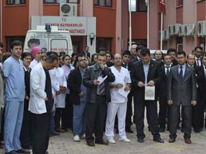 Pazarcık Sağlık Çalışanlarından Kınama