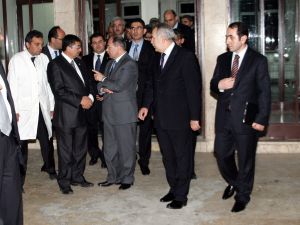 Bakan Akdağ, Doktorun Öldürüldüğü Hastanede İncelemelerde Bulundu