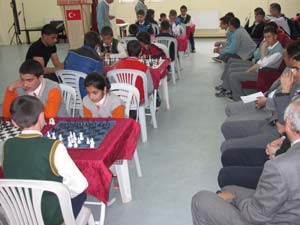 Nurhakta satranç turnuvası düzenlendi