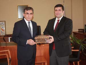 Zirveden Kahramanmaraş Çıkartması