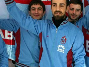 Trabzonspor Taraftarından Demirörene Tepki