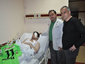 Maçta Gözünü Kaybeden Taraftara Ziyaret