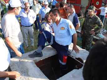 Kuyu değil sanki kara delik