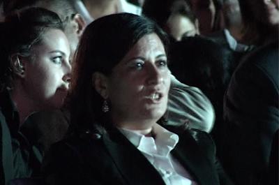 Çubukçu, Zara’nın Konserine Eşlik Etti