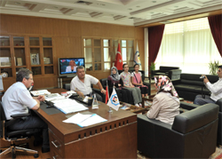 Sbs Şampiyonundan Başkan Poyraz’a Ziyaret