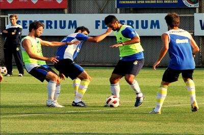 Fenerbahçe, Young Boys hazırlıklarını sürdürdü 